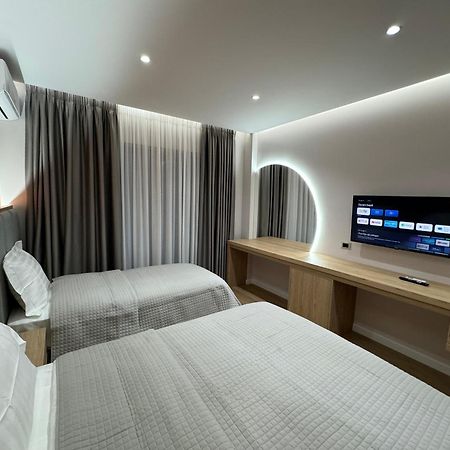 Hotel Lyhnidas Udenisht 외부 사진