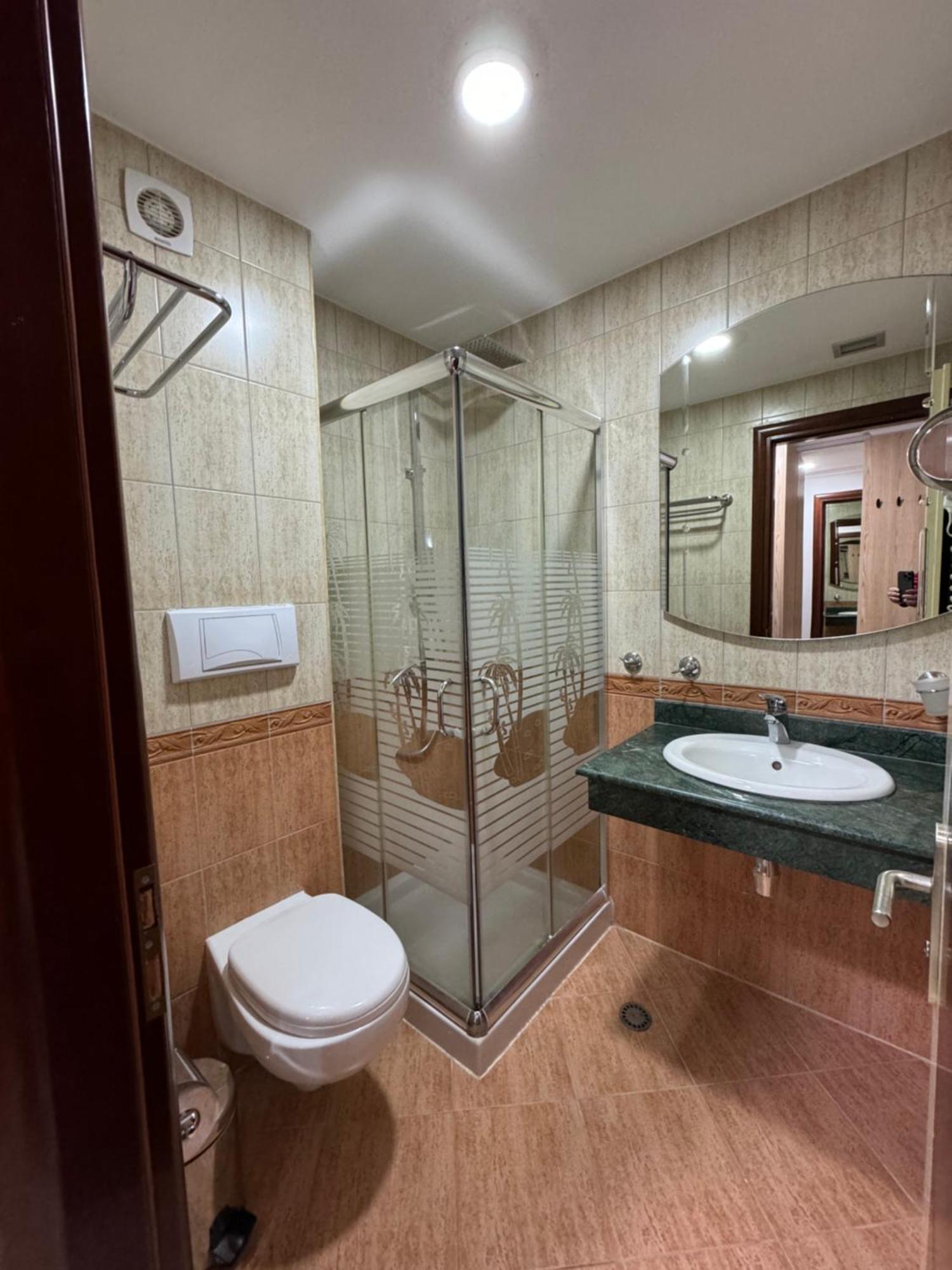Hotel Lyhnidas Udenisht 외부 사진
