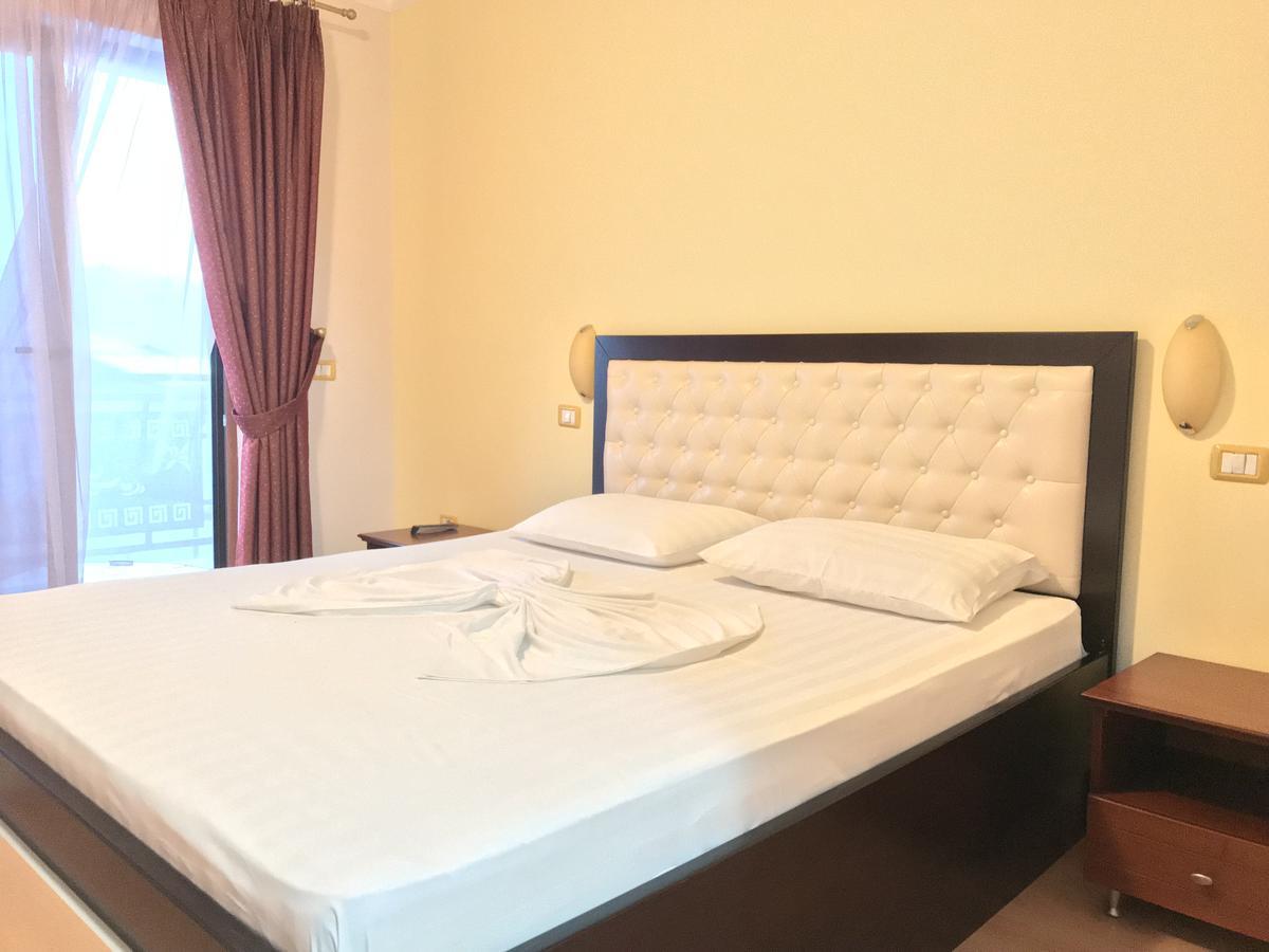 Hotel Lyhnidas Udenisht 외부 사진